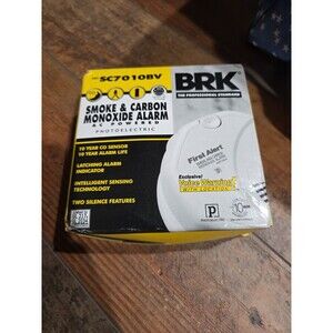 First Alert BRK SC7010BV Talking Photoelectric Smoke & Carbon Monoxide Alarm B12